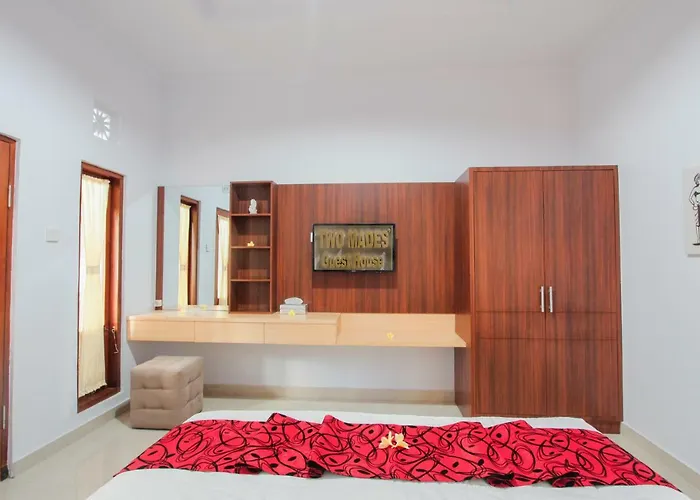 Guest house Two Mades Gamelan Studio 2*