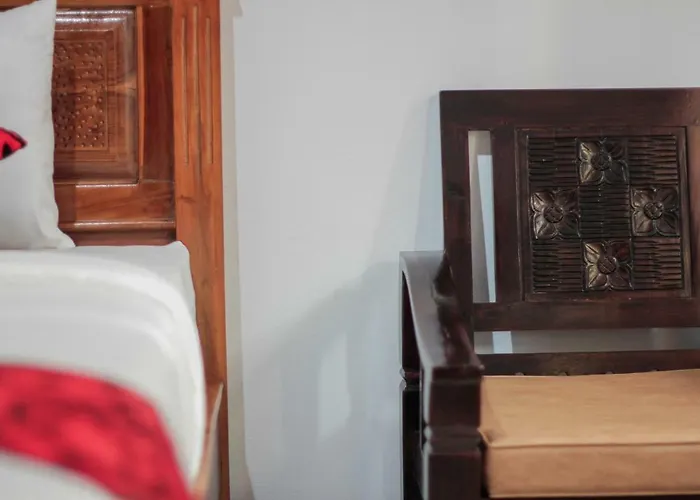 Two Mades Gamelan Studio Guest house 2*